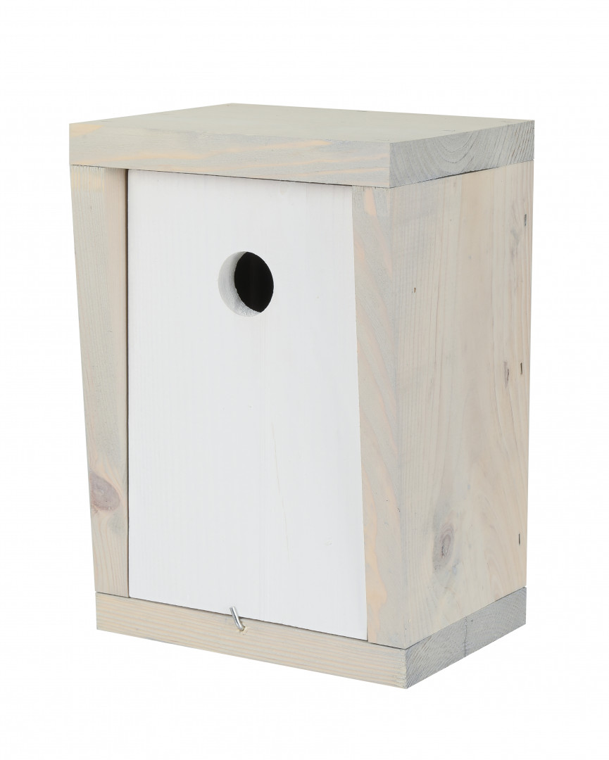 Bird nesting box