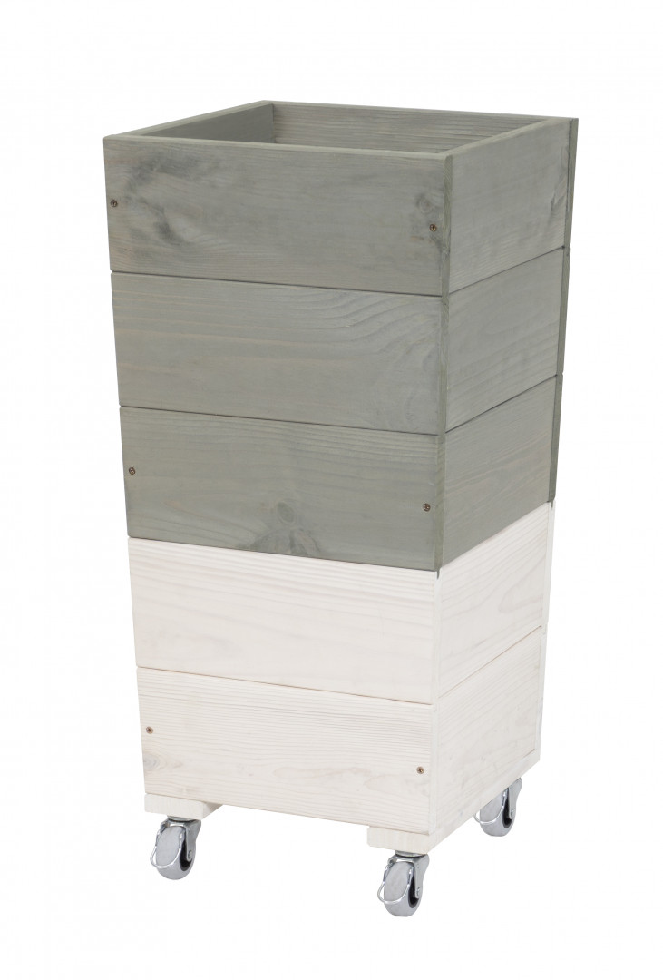 Terrace pot on wheels